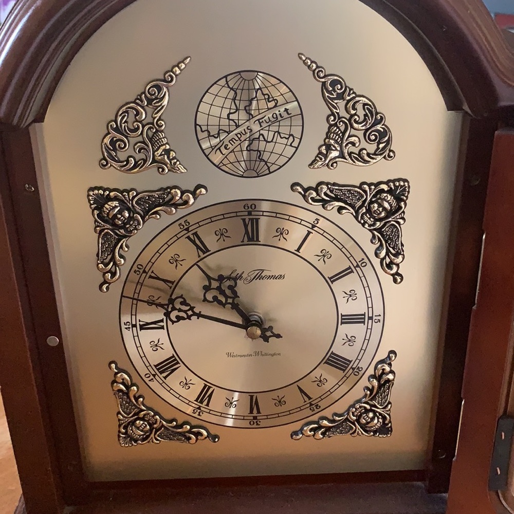 Tempus Fugit Clock Collection; mahogany Mantel Clock